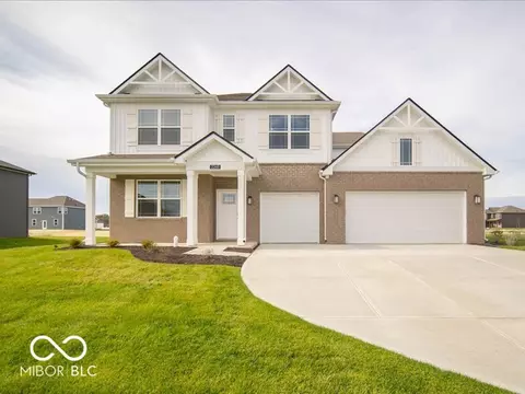 2260 Pinehurst Dr, Plainfield, IN 46168