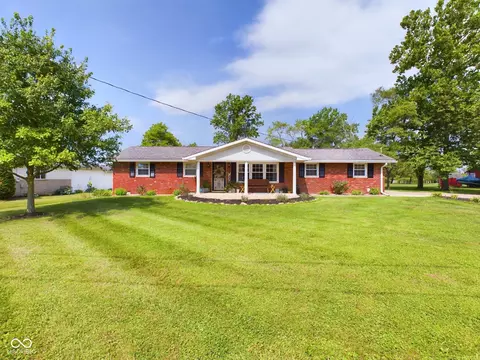 8971 S State Road 109, Markleville, IN 46056
