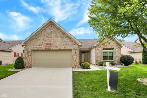 17162 Mckenna Way, Noblesville, IN 46062