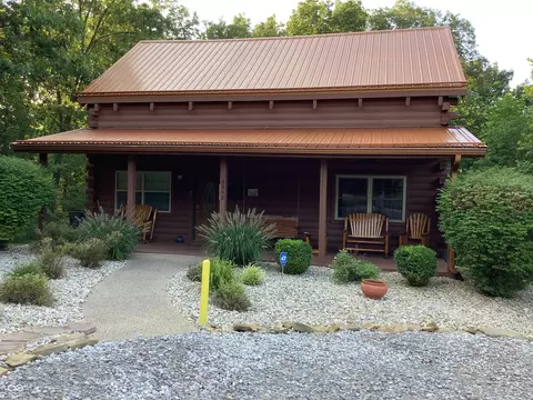 3392 State Road 46 Rd W, Nashville, IN 47448
