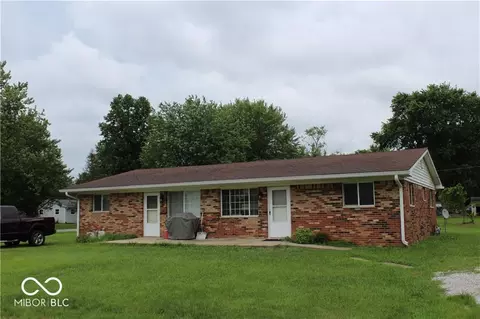 234 236 Lehr Dr, Mooresville, IN 46158