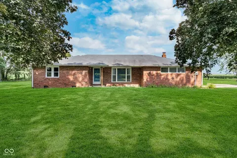 5614 N 400 W, Anderson, IN 46011