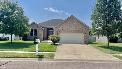 2673 Violet Way, Columbus, IN 47201