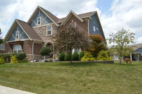 17318 Wetherington Dr, Westfield, IN 46074