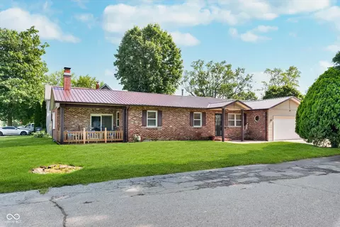 202 E 4th St, Alexandria, IN 46001
