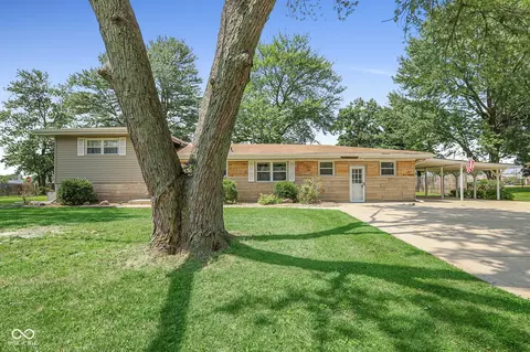 8140 Meadow Ln, Indianapolis, IN 46227