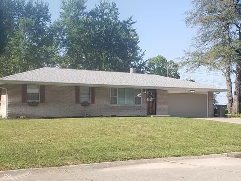 2225 Alwyne Dr, Indianapolis, IN 46227