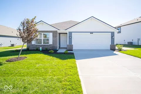 1105 Mcbride St, Greenfield, IN 46140