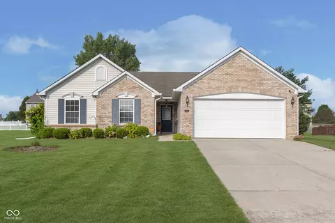2306 Mcgregor Dr, Avon, IN 46123