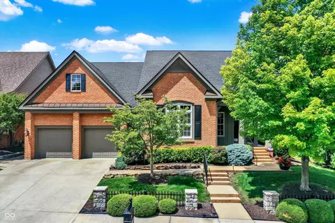 15588 Bridgewater Club Blvd, Carmel, IN 46033