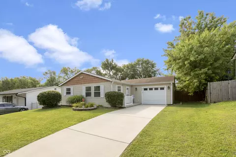 4325 Santa Fe Ct, Indianapolis, IN 46241