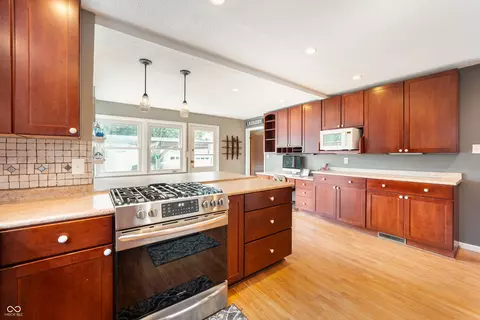 1925 Franklin St, Columbus, IN 47201 photo 11