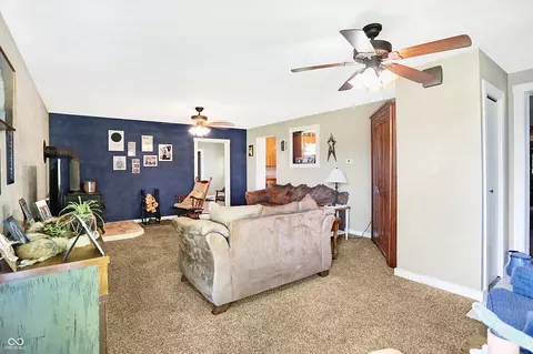 11071 S E 00 W, Fairmount, IN 46928 photo 25
