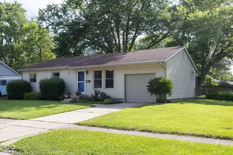 517 Sunnybrook Dr, Brownsburg, IN 46112