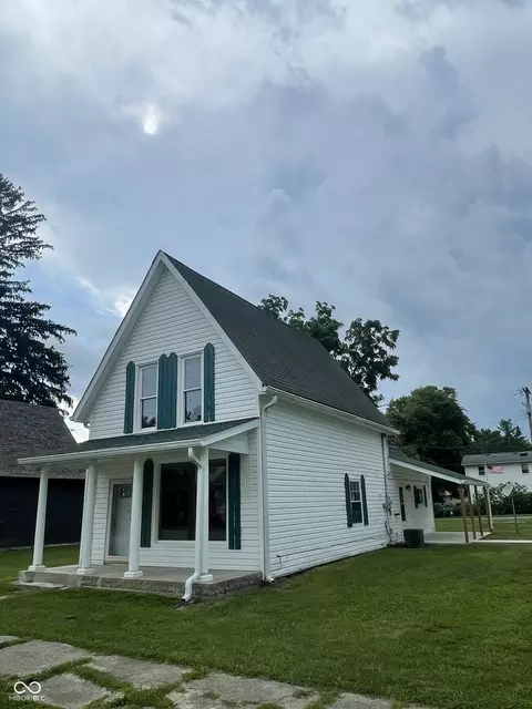 407 N Jackson St, Saint Paul, IN 47272