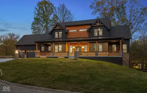 2101 N Wolf Cv, Martinsville, IN 46151