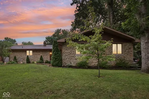 407 W Hill Valley Dr, Indianapolis, IN 46217