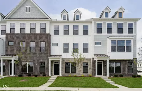 3248 Haflinger Dr, Zionsville, IN 46077
