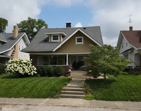 138 W Washington St, Mooresville, IN 46158