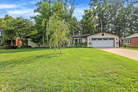1540 South Dr, Columbus, IN 47203