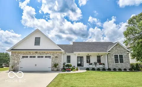 4172 S Purple Finch Dr, Bloomington, IN 47403