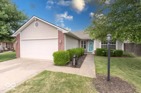19186 Strand Ct, Noblesville, IN 46060