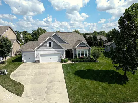 531 Amersham Ct, Avon, IN 46123