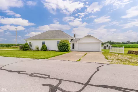 6733 N County Road 50 Rd W, Lizton, IN 46149