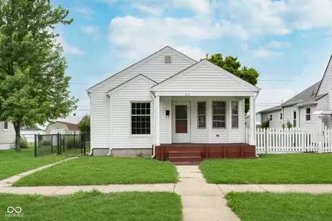 62 S 5th Ave, Beech Grove, IN 46107