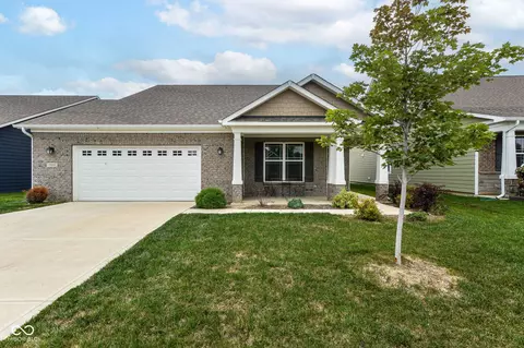 7325 Wooden Grange Dr, Indianapolis, IN 46259
