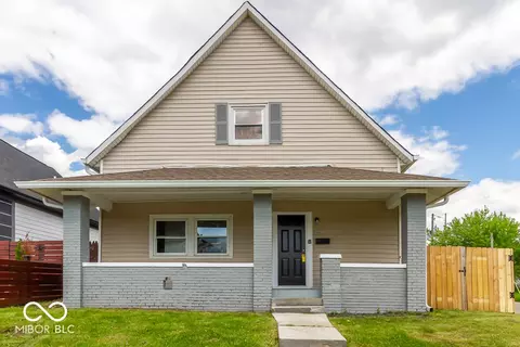 925 St Peter St, Indianapolis, IN 46203