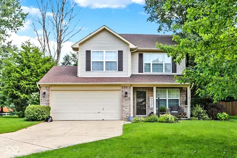 19130 Pathway Pt, Noblesville, IN 46062
