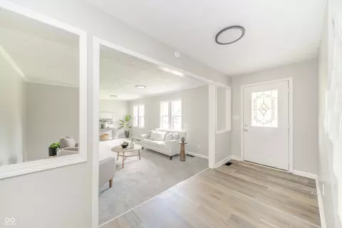 Entry Way - 1110 Pendle Hill Ave, Pendleton, IN 46064 photo 1 of 1