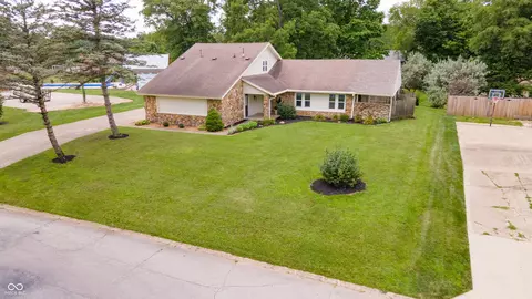 1110 Pendle Hill Ave, Pendleton, IN 46064