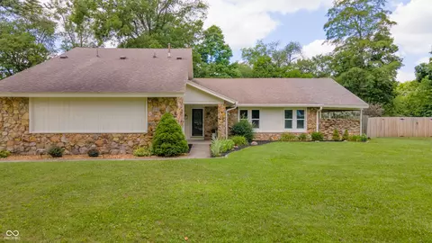 Exterior - 1110 Pendle Hill Ave, Pendleton, IN 46064 photo 3 of 10