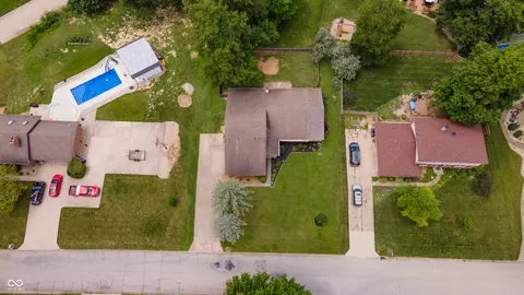 View/Area - 1110 Pendle Hill Ave, Pendleton, IN 46064 photo 4 of 7