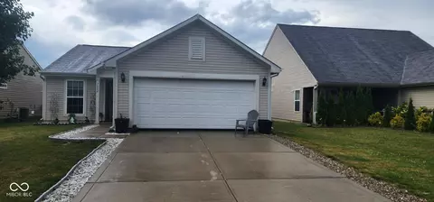 7612 Firecrest Ln, Indianapolis, IN 46113