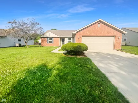 762 Millbrook Dr, Avon, IN 46123