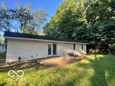 6401 E Robinson Rd, Bloomington, IN 47408 photo 5