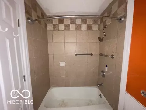 6401 E Robinson Rd, Bloomington, IN 47408 photo 17