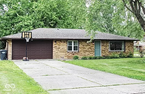 837 Hattie Dr, Anderson, IN 46013