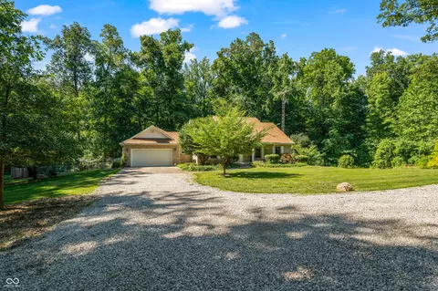 1839 E State Road 250, Brownstown, IN 47220