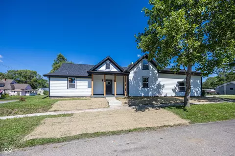 105 N Jackson St, Morristown, IN 46161