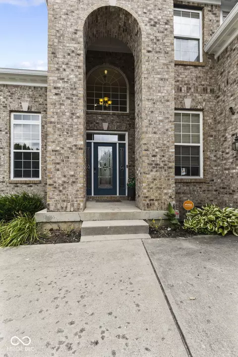 12295 Wolverton Way, Fishers, IN 46037 photo 3