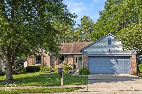 5519 Vicksburg Dr, Indianapolis, IN 46254