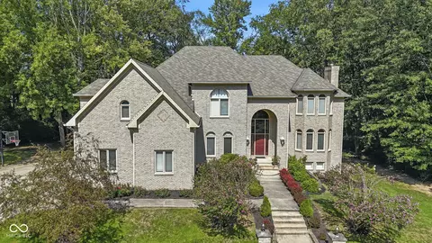 5300 W Autumn Springs Ct, Muncie, IN 47304