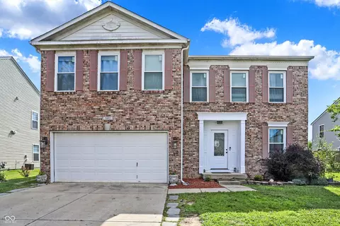 5892 N Rockingham Ln, Mccordsville, IN 46055