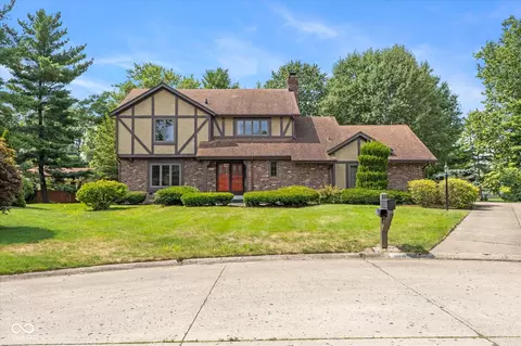 6928 Yosemite Ct, Indianapolis, IN 46217