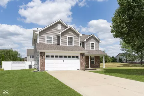 2498 Bluewood Way, Plainfield, IN 46168