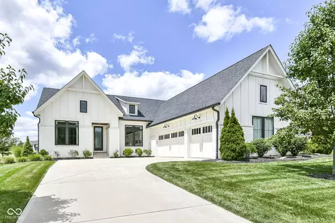 16385 La Paloma Ct, Noblesville, IN 46060